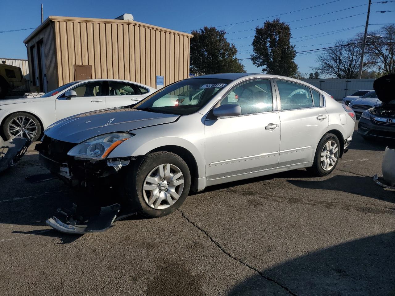 NISSAN ALTIMA BASE