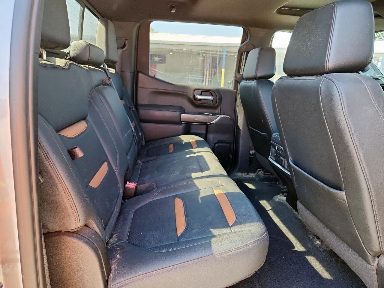 GMC SIERRA K1500 AT4