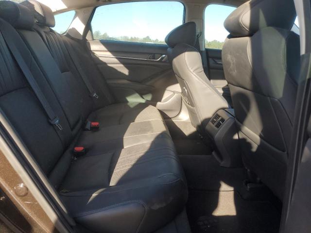 2018 HONDA ACCORD TOU - 1HGCV1F9XJA134232