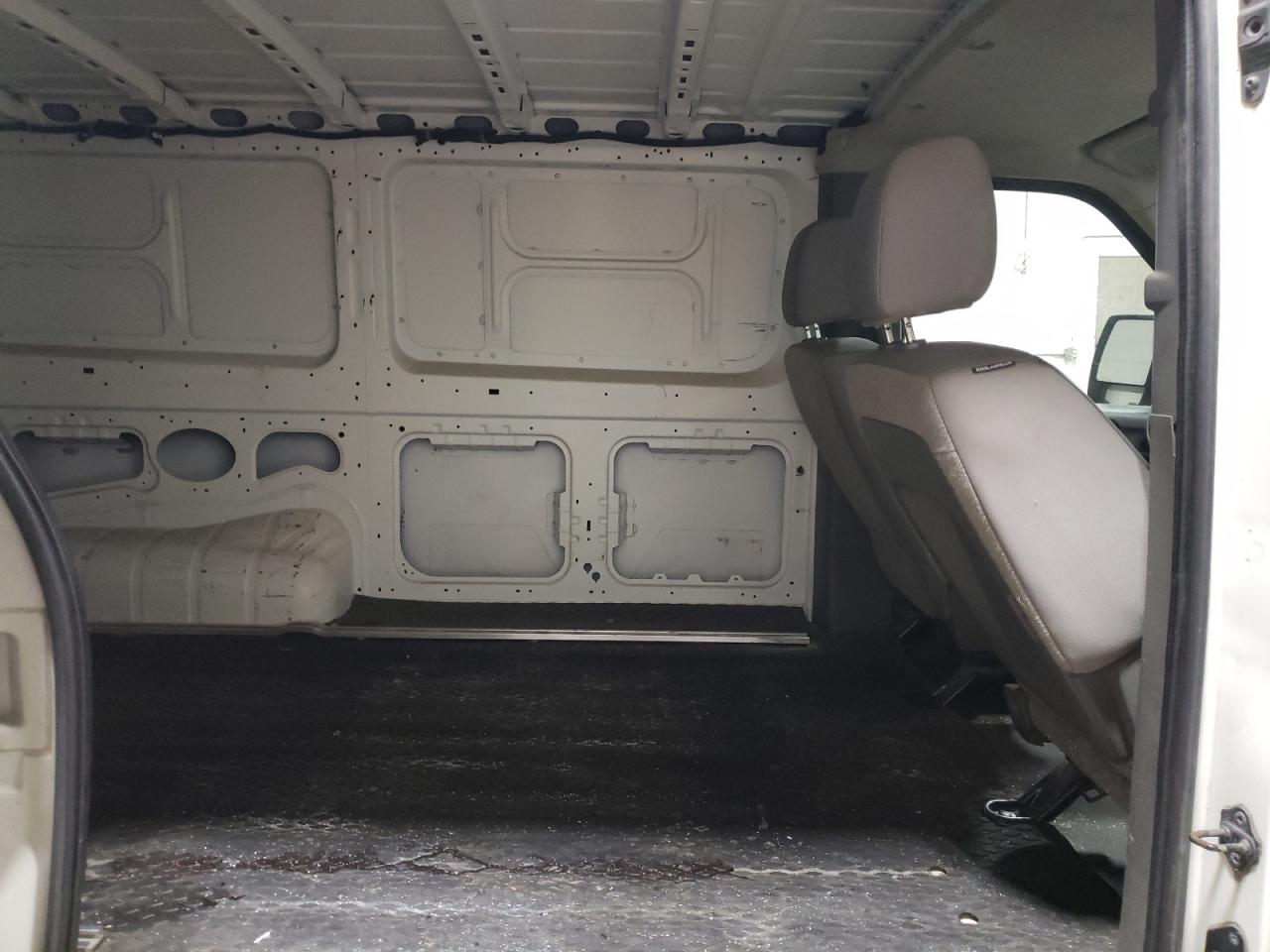 NISSAN NV1500 1500 S