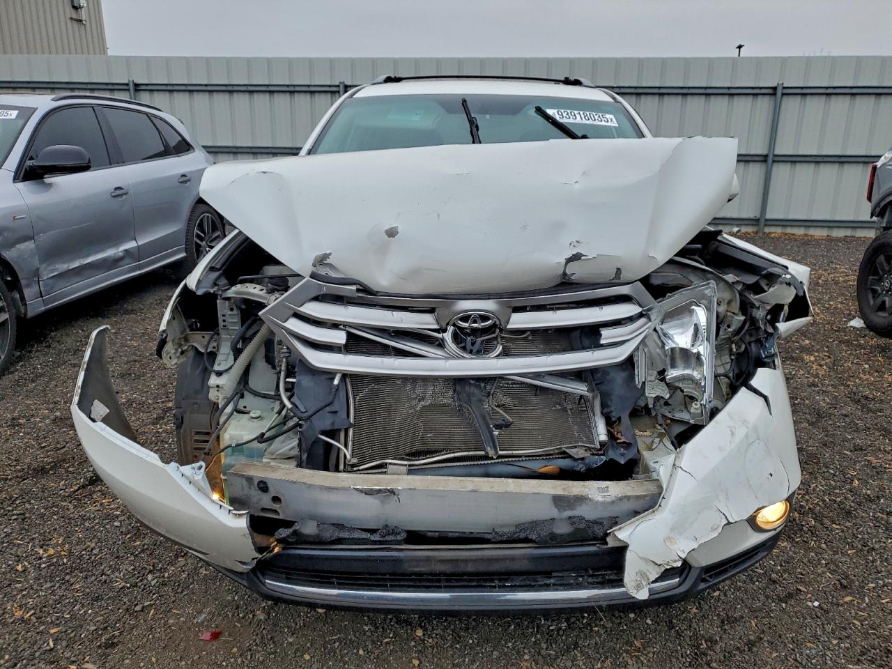 TOYOTA HIGHLANDER BASE