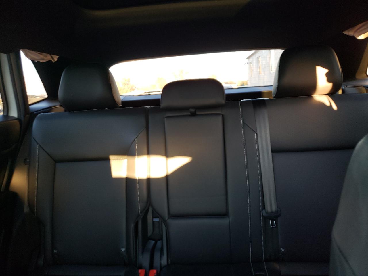 VOLKSWAGEN ATLAS CROSS SPORT SE