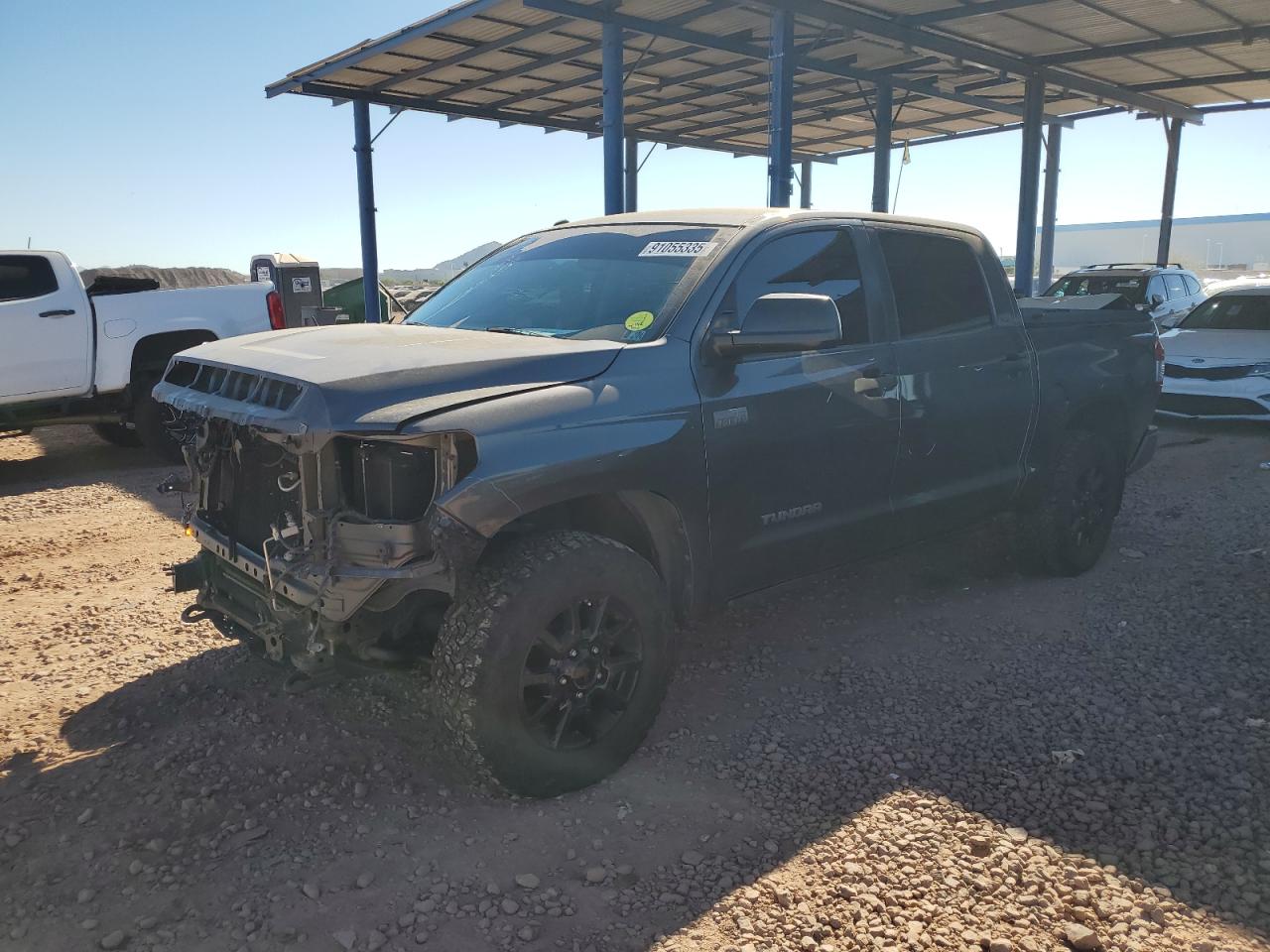 TOYOTA TUNDRA CREWMAX SR5