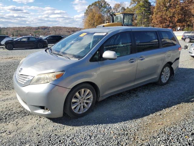 Global Auto Auctions: 2011 TOYOTA SIENNA XLE