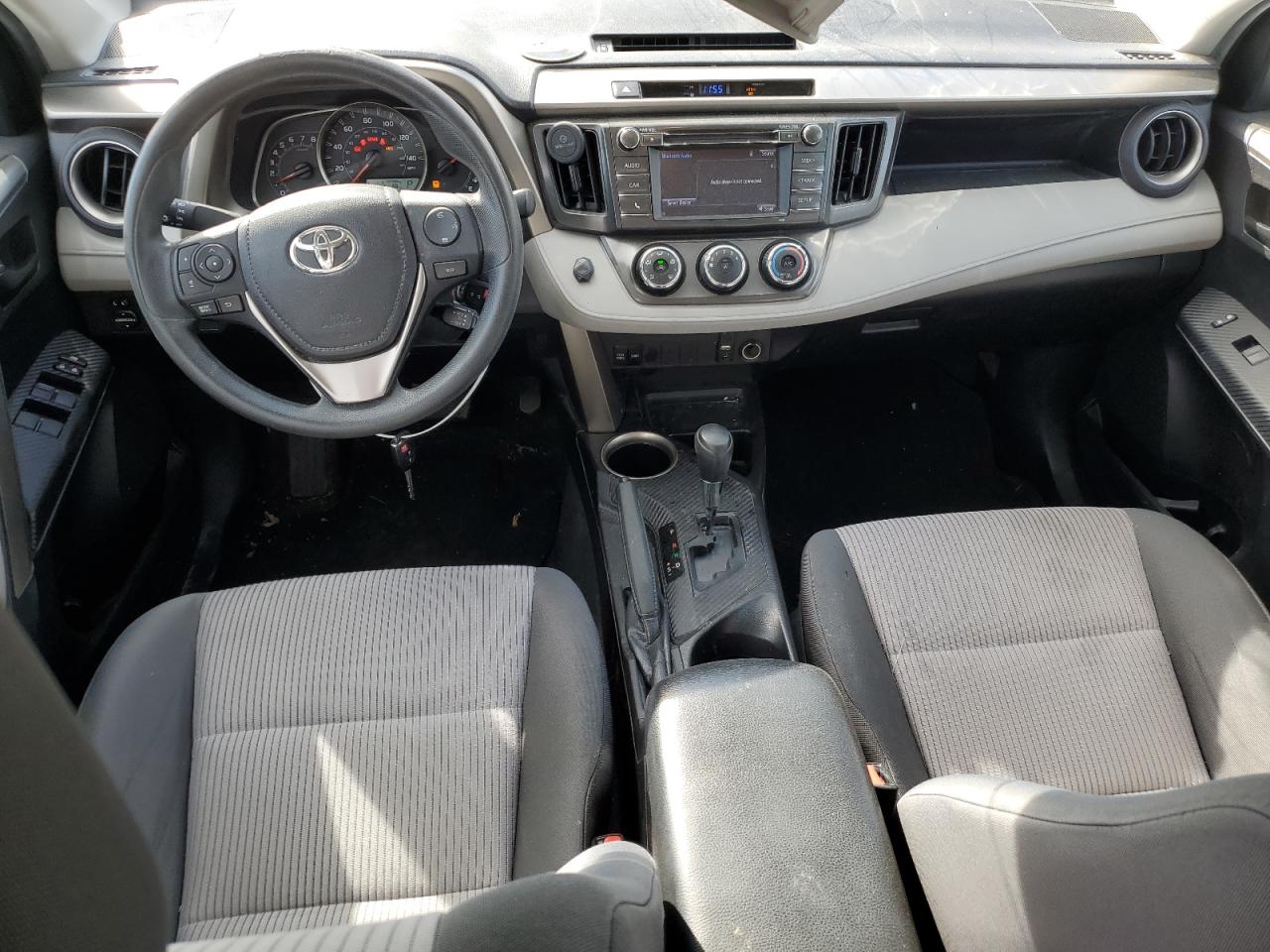 TOYOTA RAV4 LE