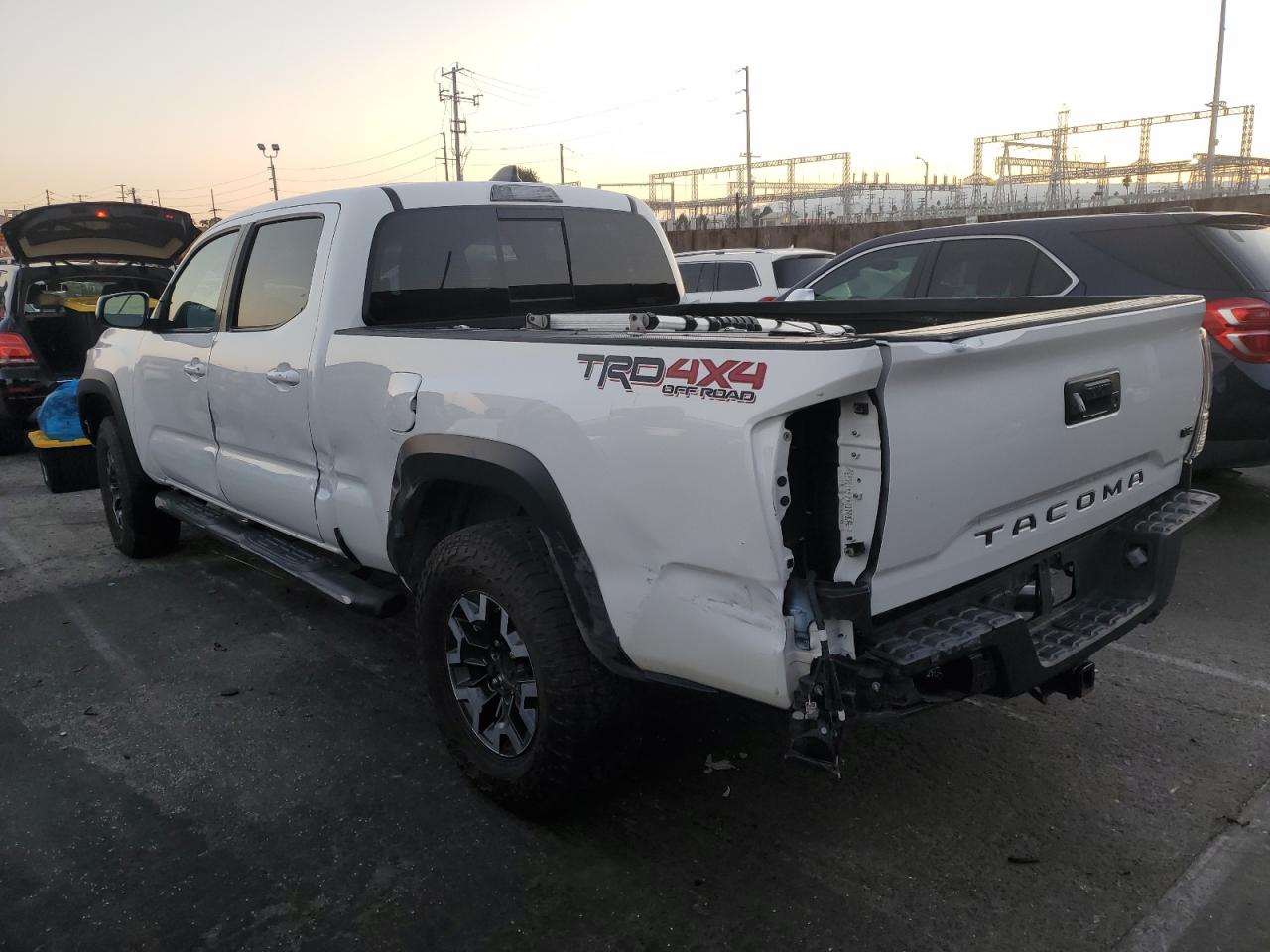TOYOTA TACOMA DOUBLE CAB