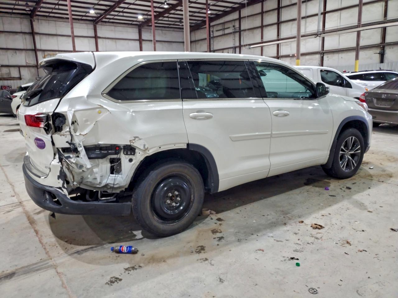 TOYOTA HIGHLANDER LE