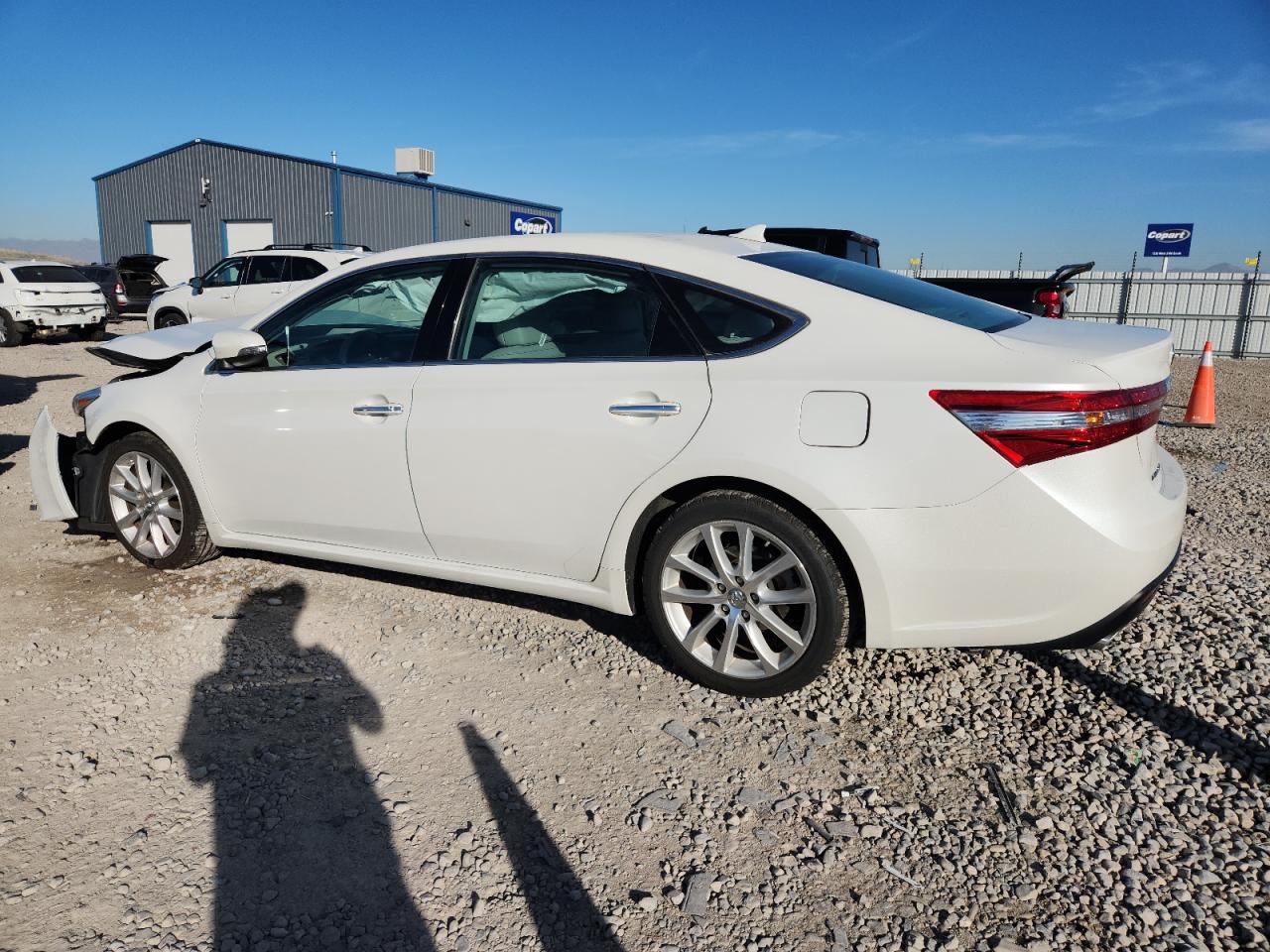 TOYOTA AVALON XLE