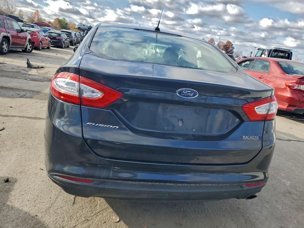 FORD FUSION S