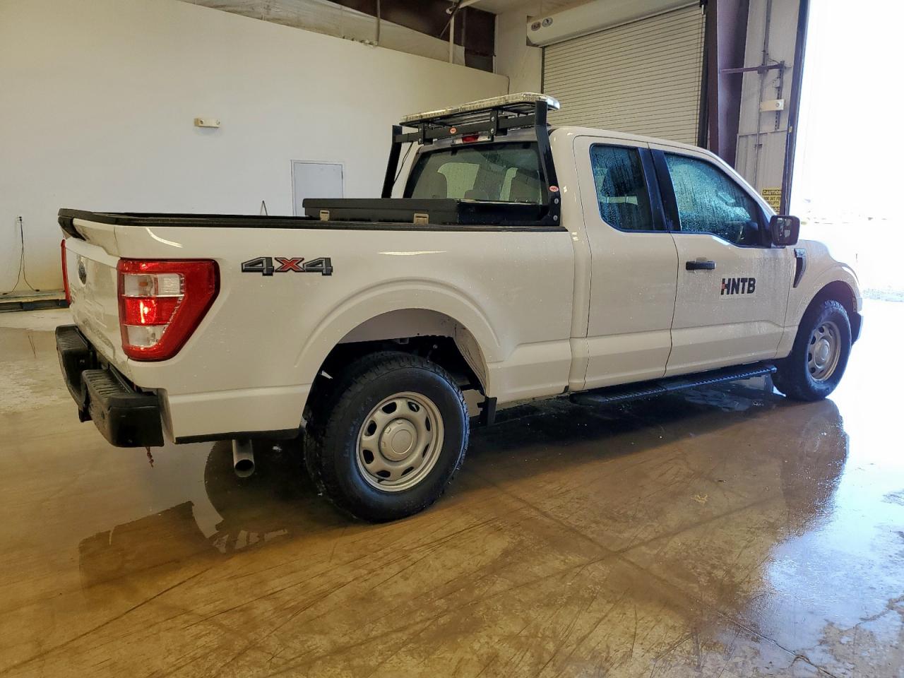 FORD F-150 SUPER CAB