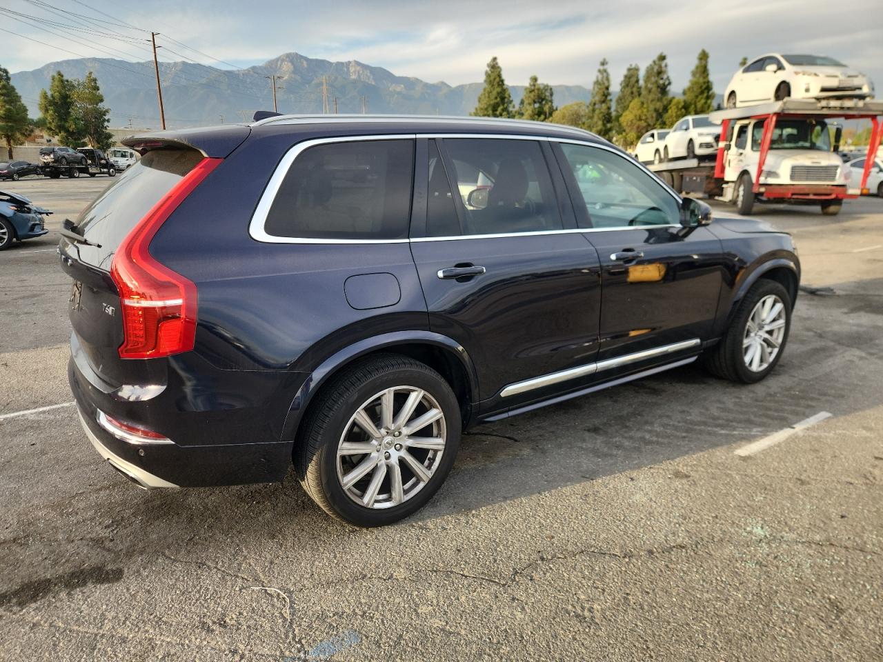 VOLVO XC90 T6