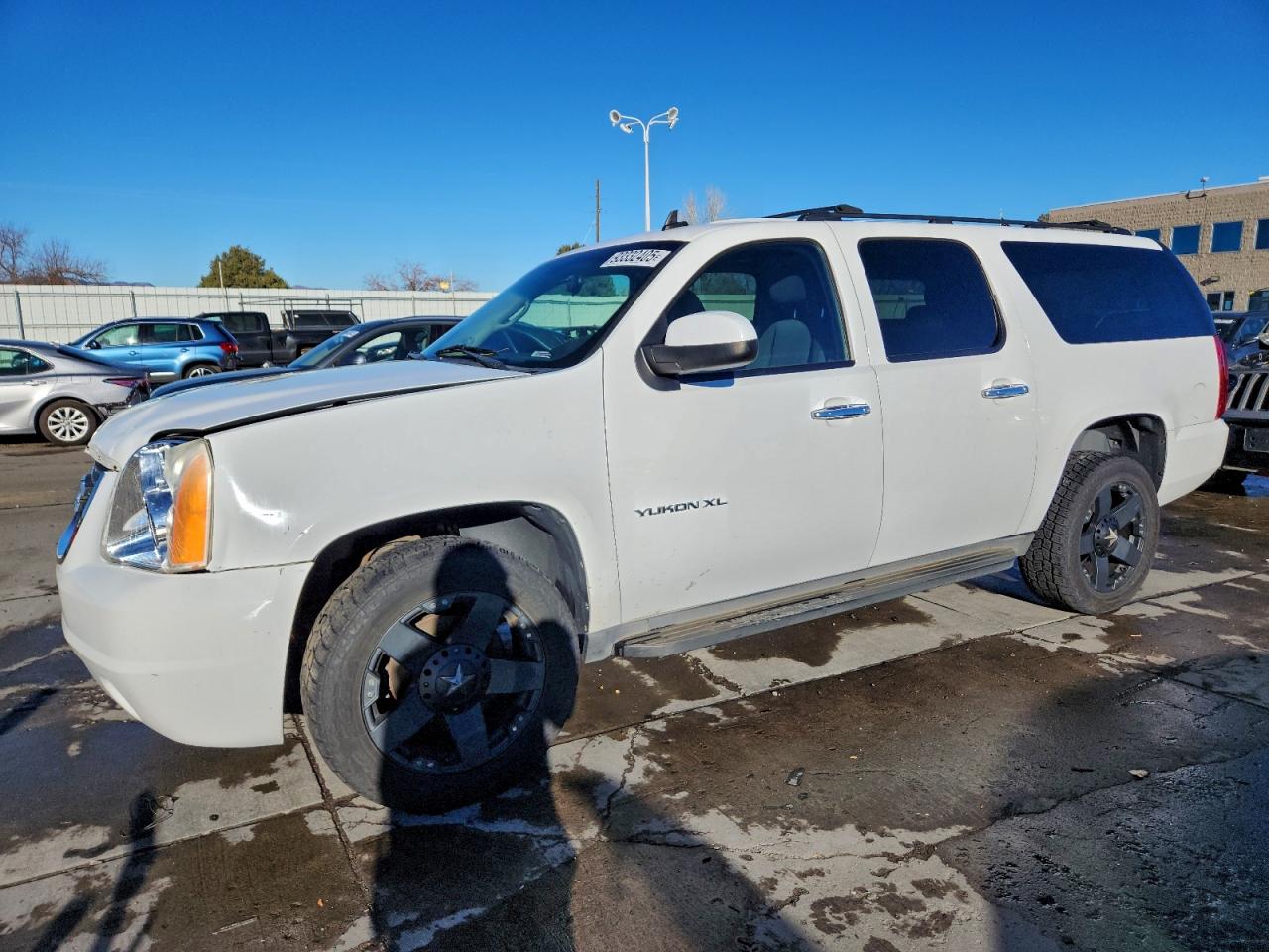 GMC YUKON K1500 SLE
