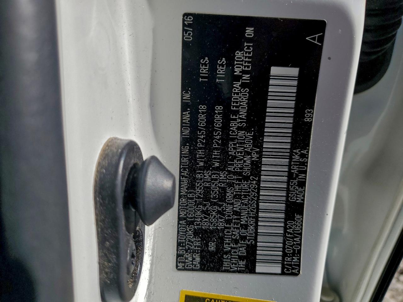 TOYOTA HIGHLANDER LE