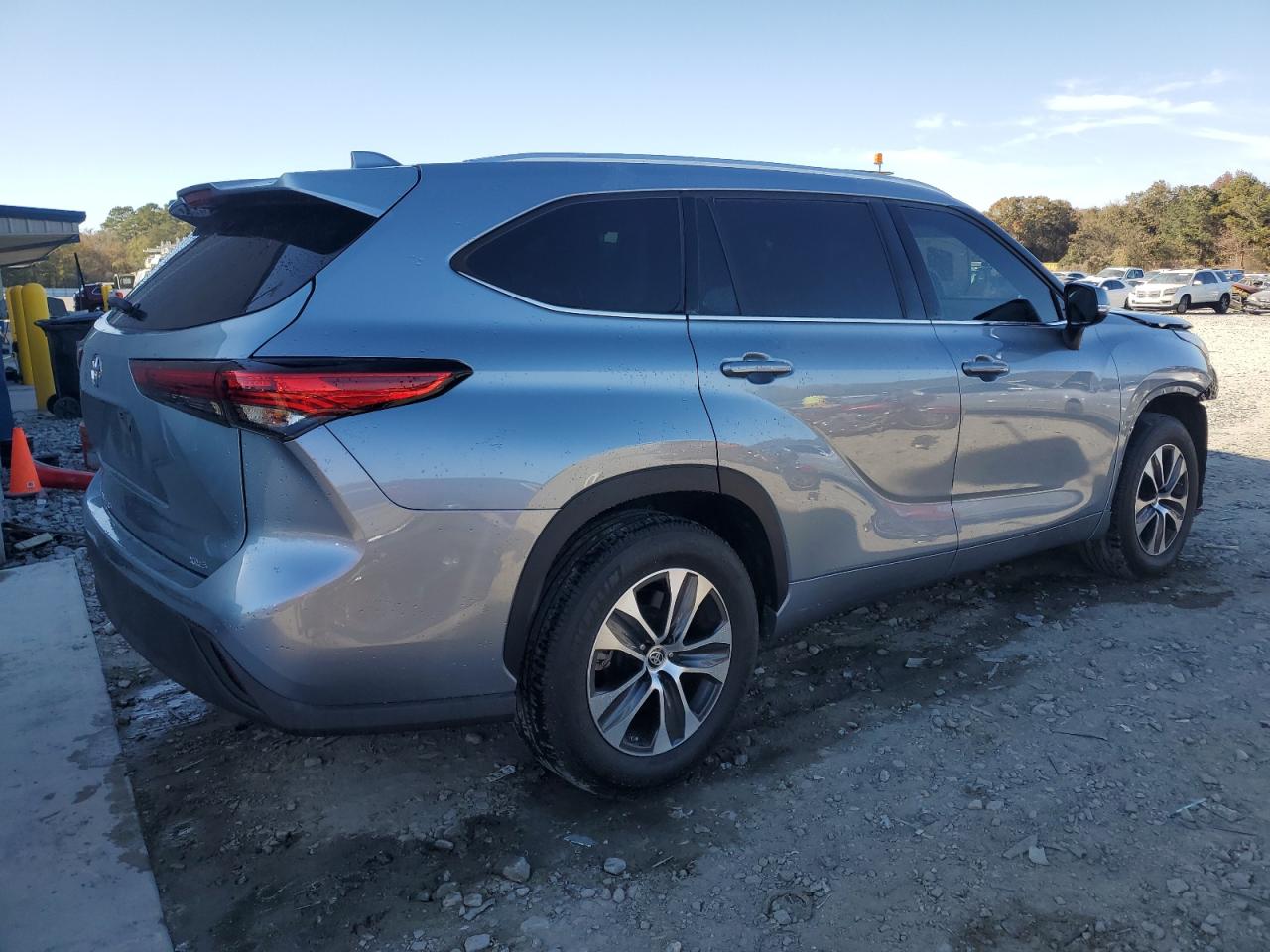 TOYOTA HIGHLANDER XLE