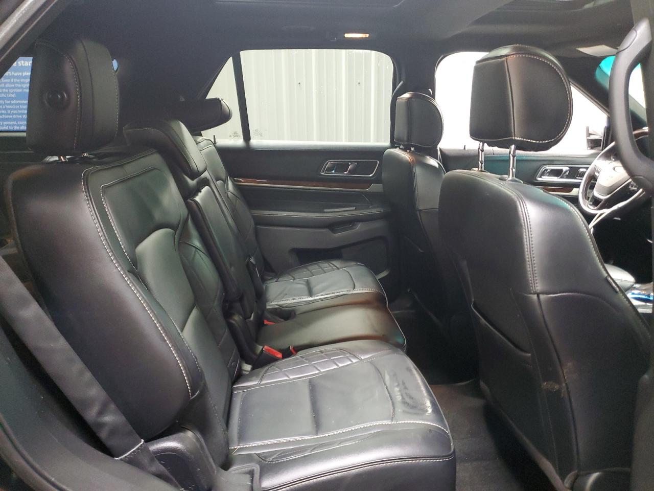 FORD EXPLORER PLATINUM