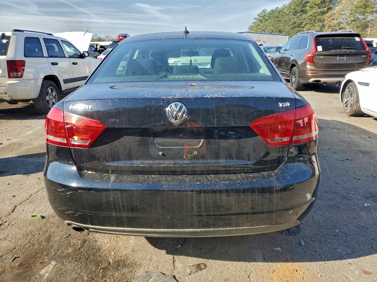 Lot #3302490758 2014 VOLKSWAGEN PASSAT S