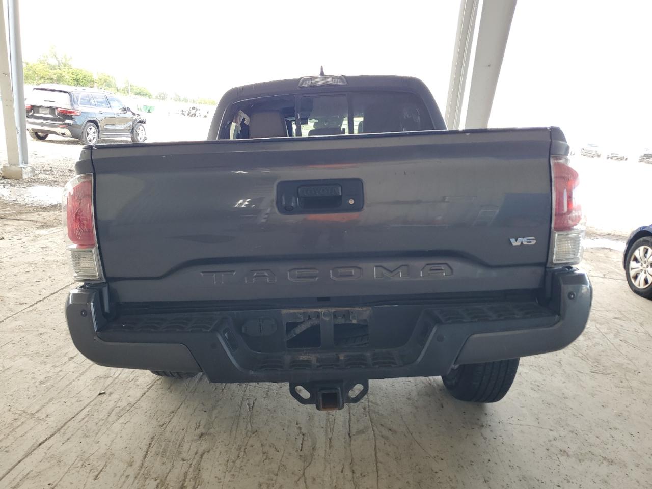 TOYOTA TACOMA DOUBLE CAB