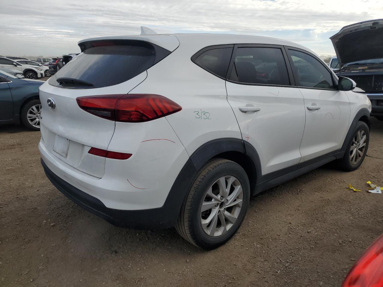 HYUNDAI TUCSON SE