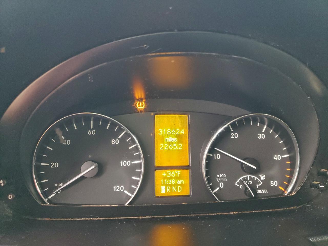 MERCEDES-BENZ SPRINTER 2500