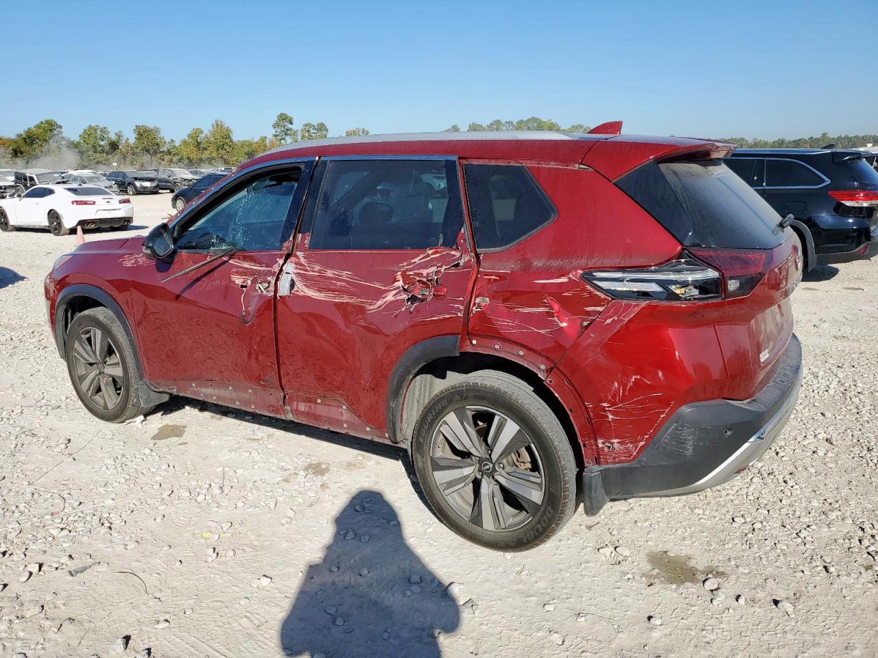 NISSAN ROGUE PLATINUM