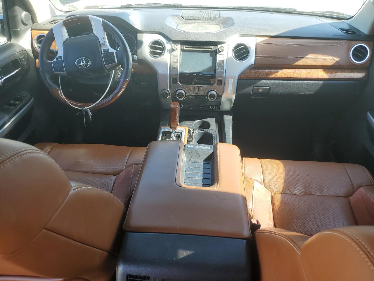 TOYOTA TUNDRA CREWMAX 1794