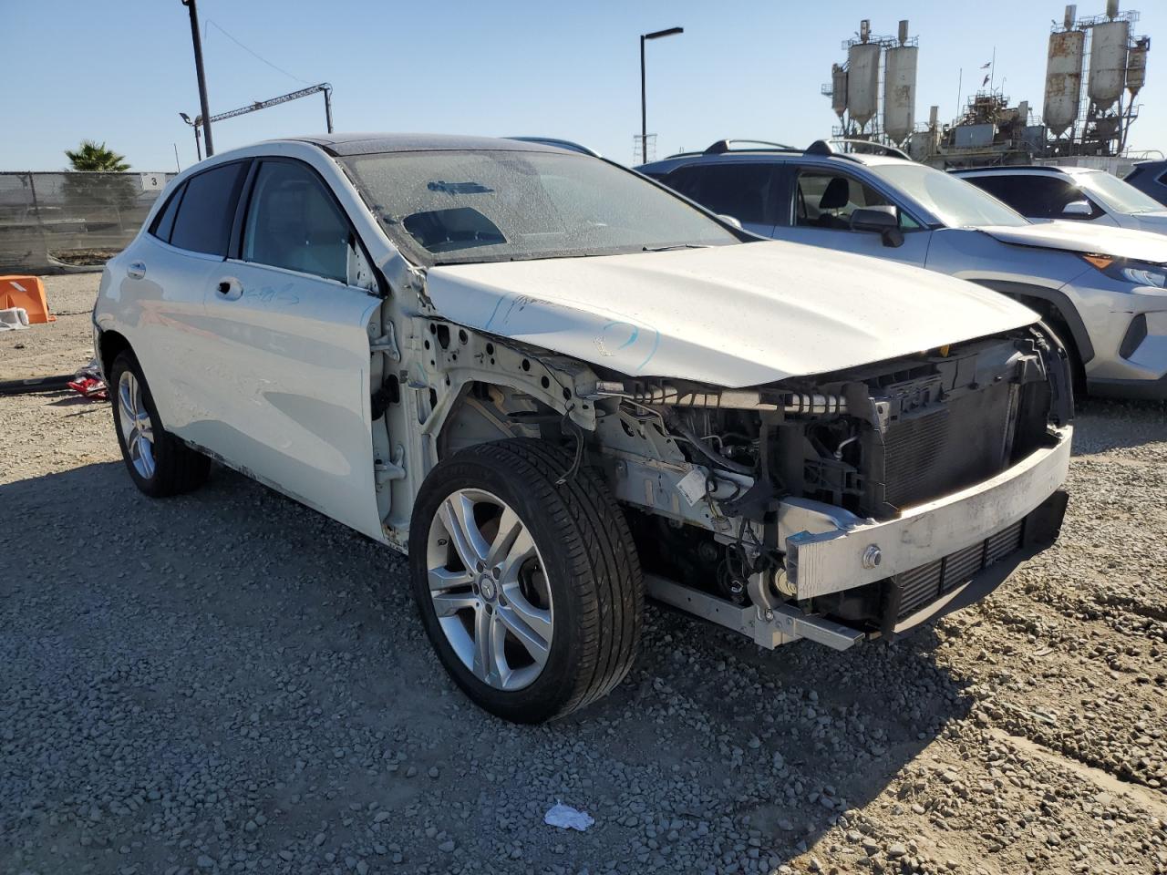 MERCEDES-BENZ GLA-CLASS 250