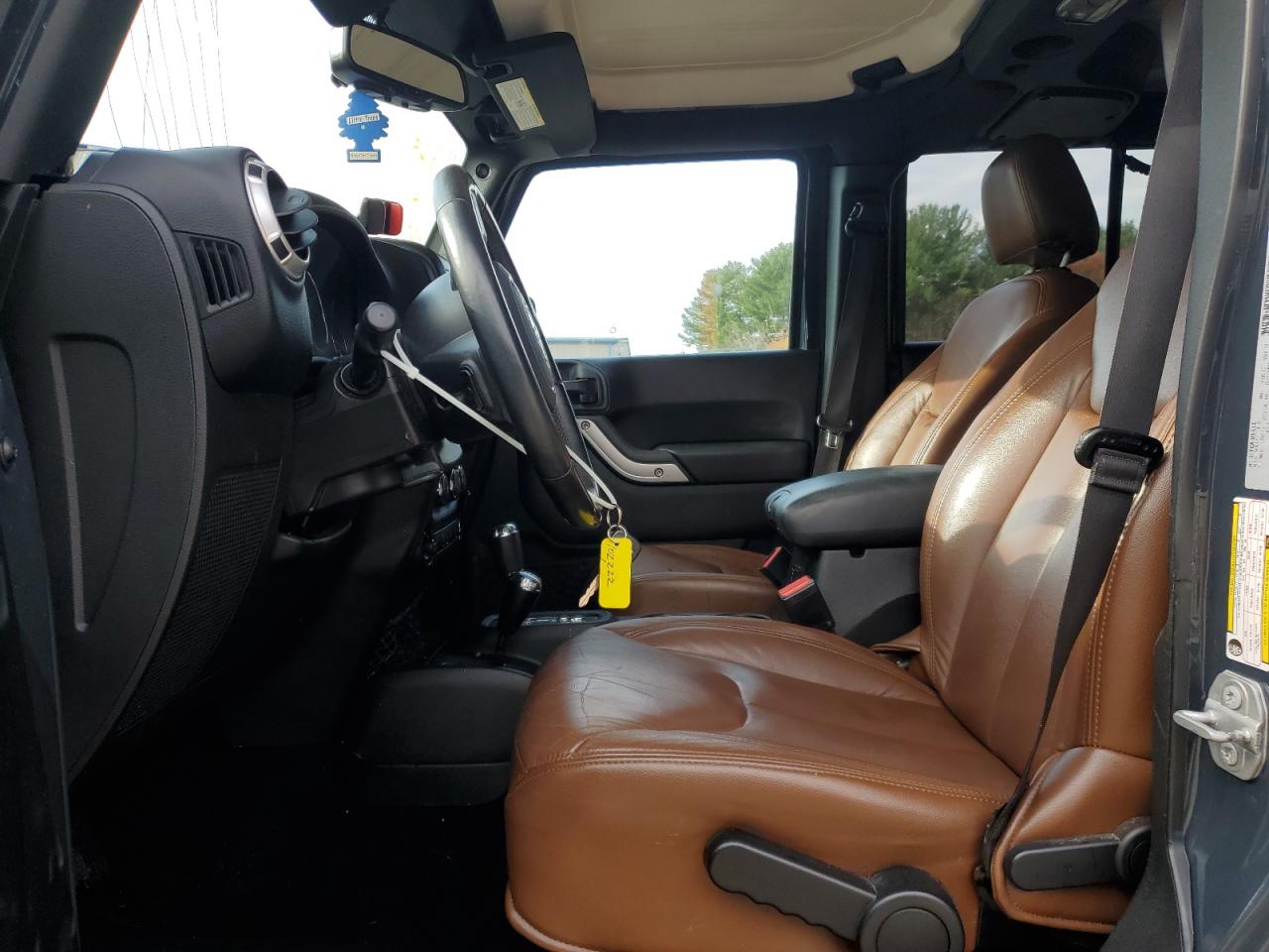 JEEP WRANGLER SAHARA