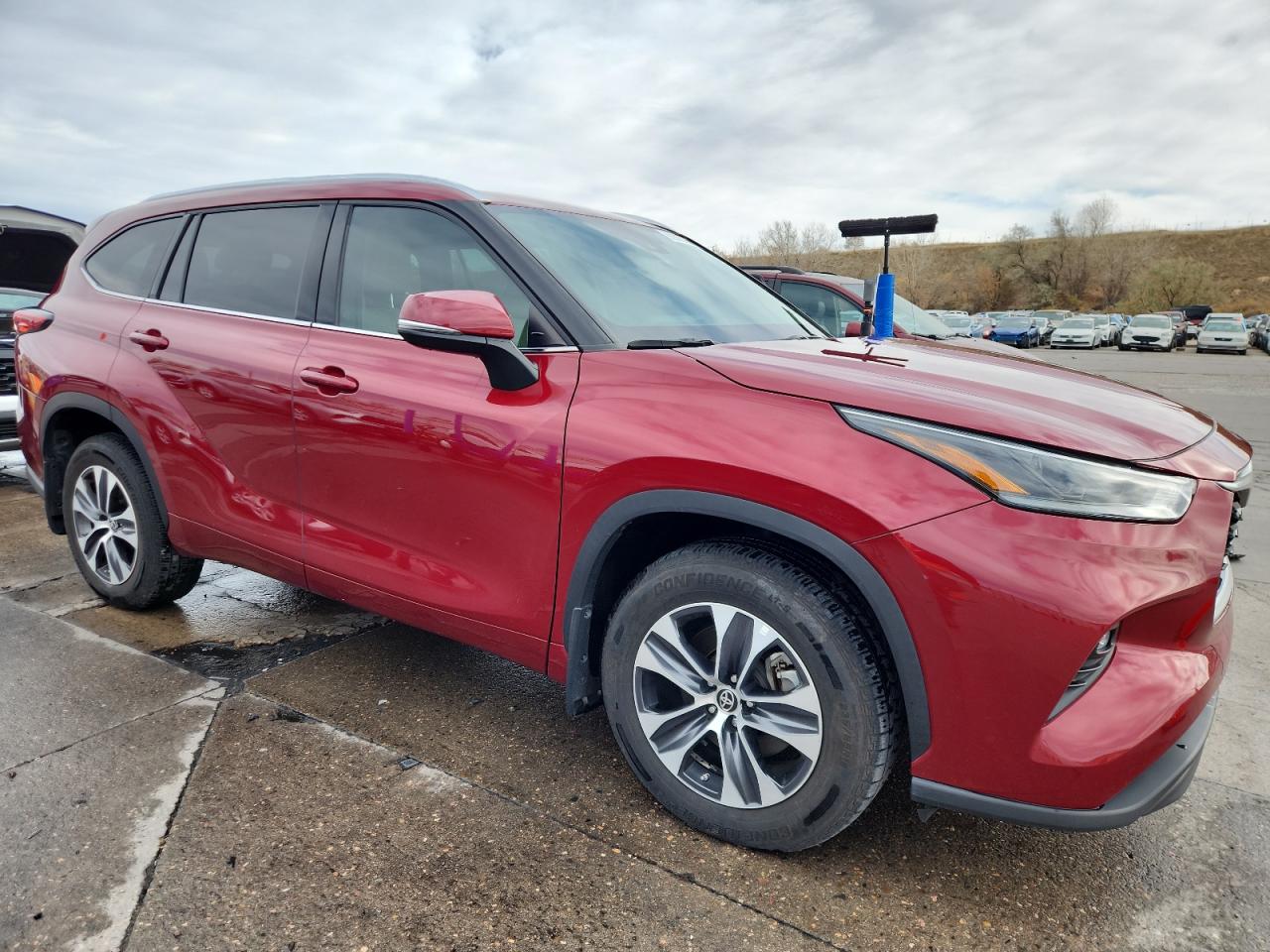 TOYOTA HIGHLANDER XLE