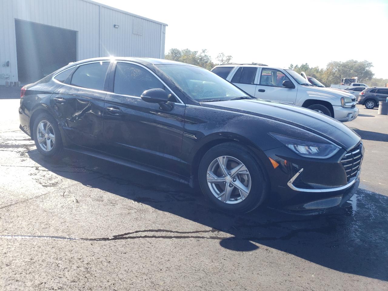 Lot #3302885965 2023 HYUNDAI SONATA SE