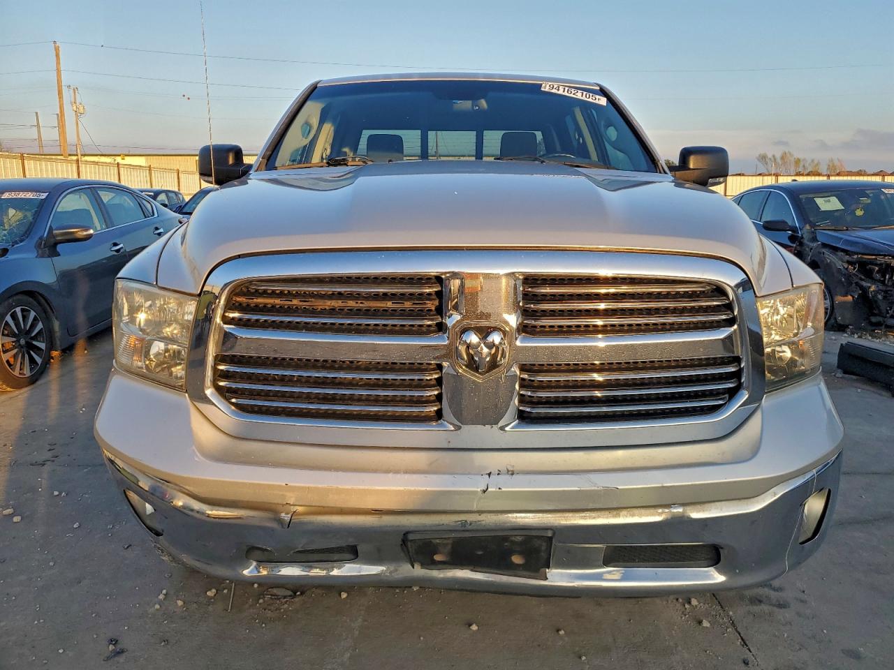 RAM 1500 SLT