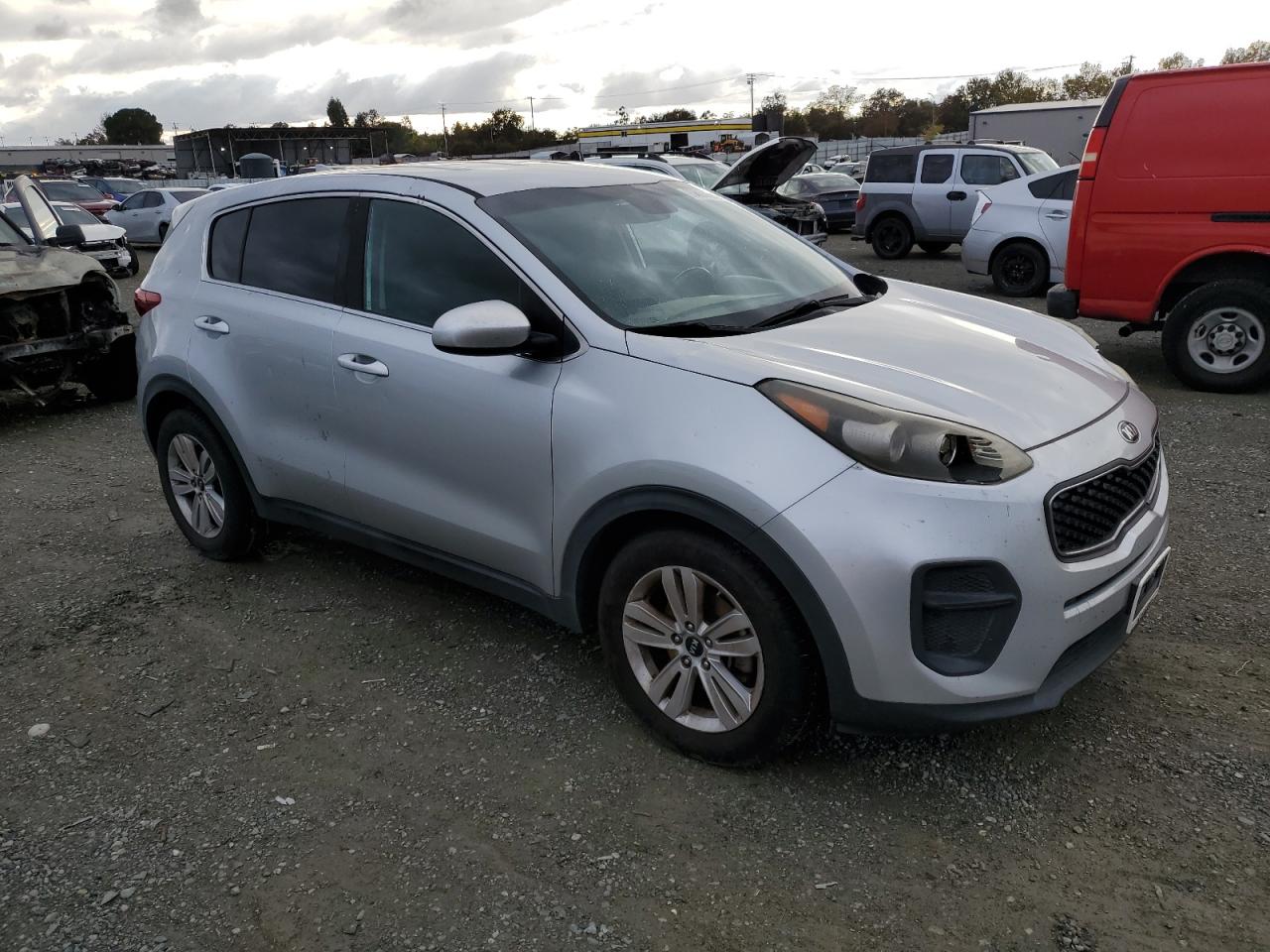 KIA SPORTAGE LX