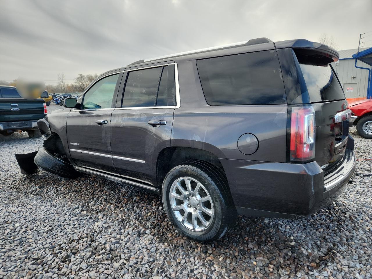 GMC YUKON DENALI