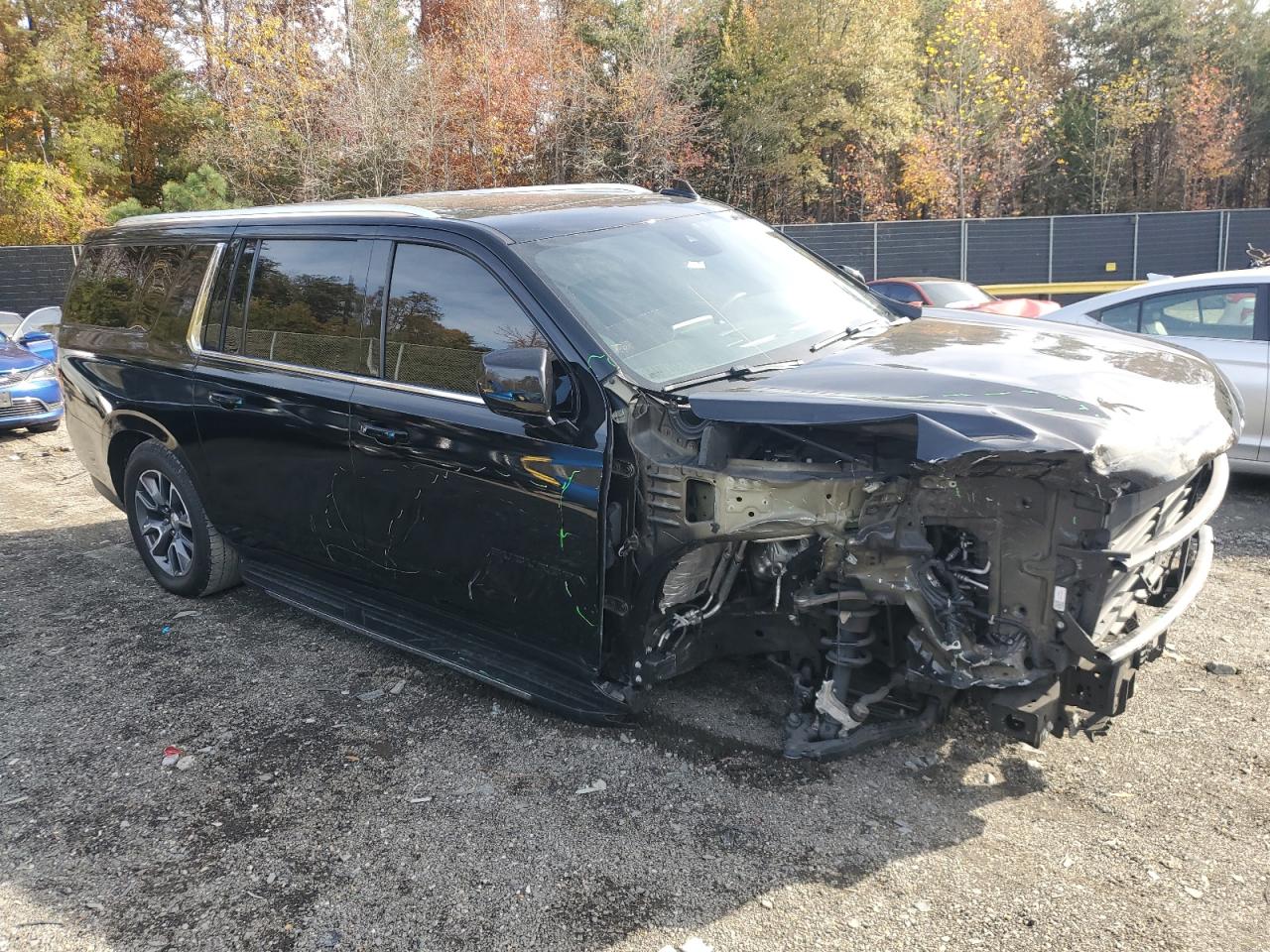 CHEVROLET SUBURBAN C1500 LT