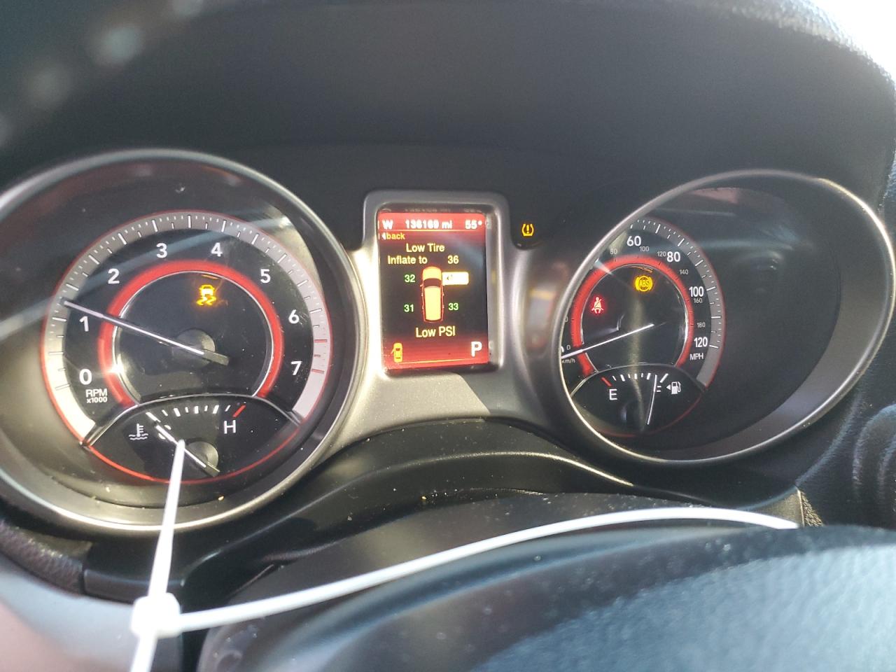 DODGE JOURNEY CROSSROAD