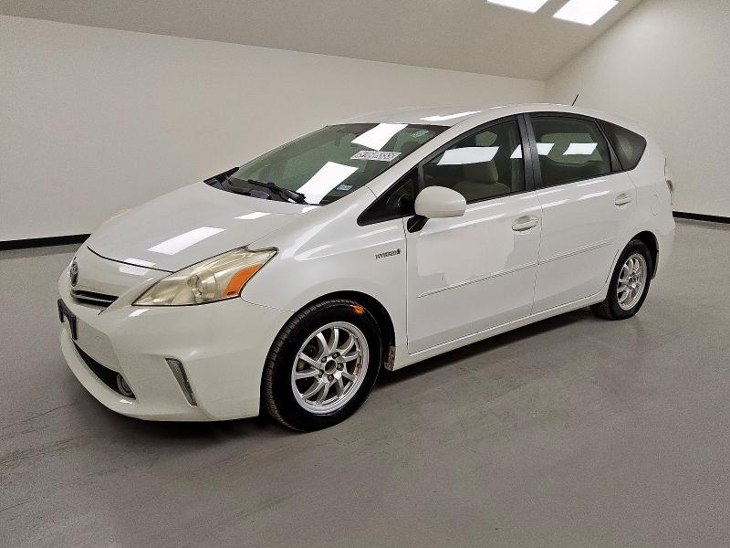 2014 TOYOTA PRIUS V #3296356114