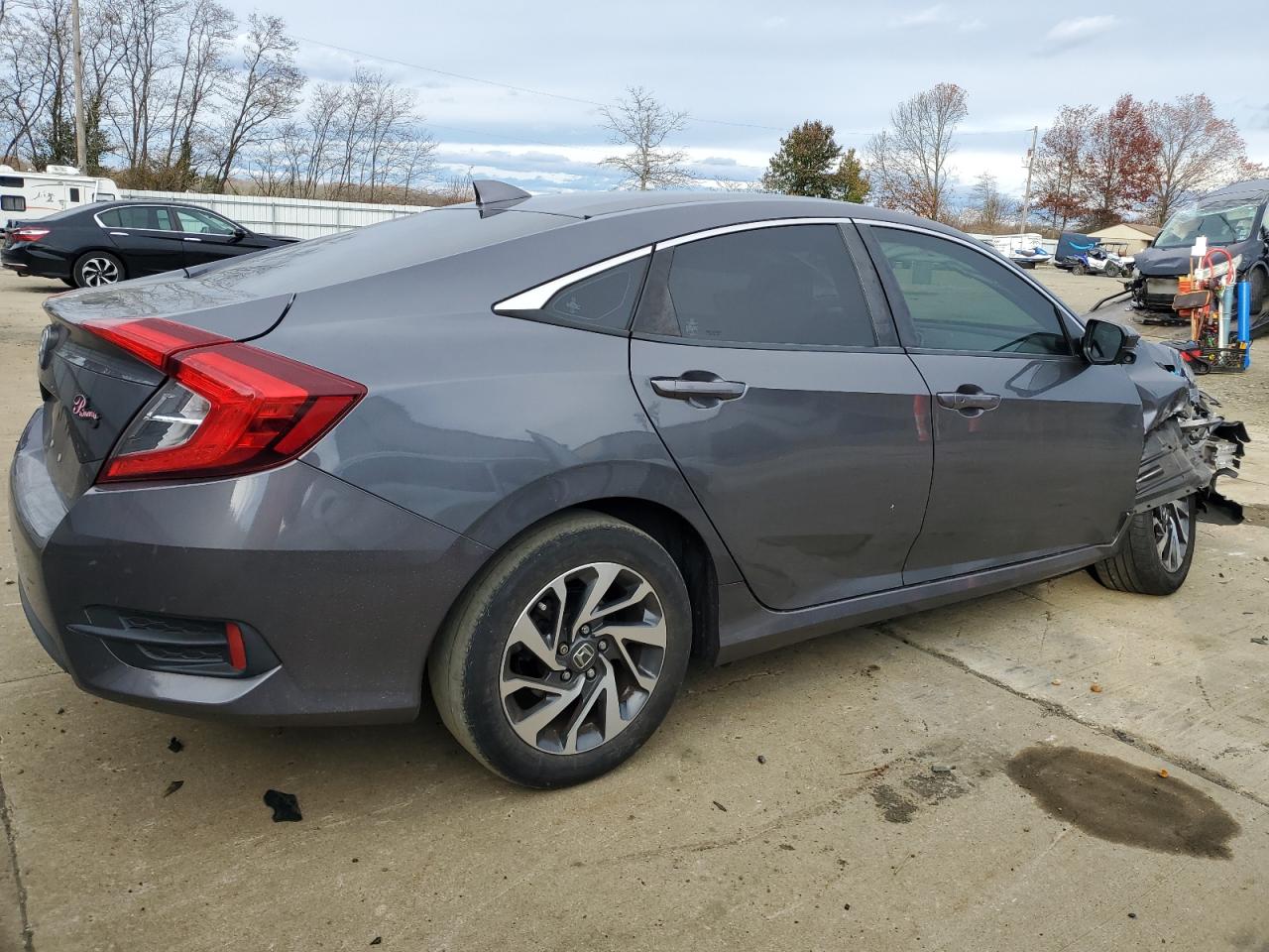 Lot #3302868934 2018 HONDA CIVIC EX