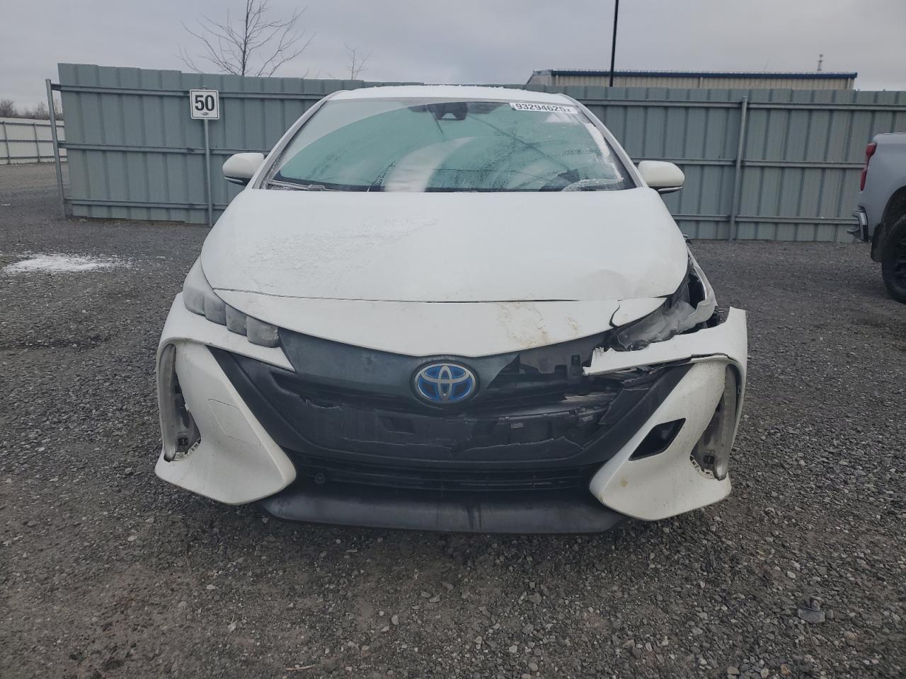 TOYOTA PRIUS PRIME LE