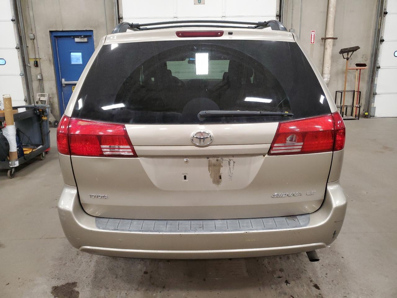 Lot #3285555286 2005 TOYOTA SIENNA CE