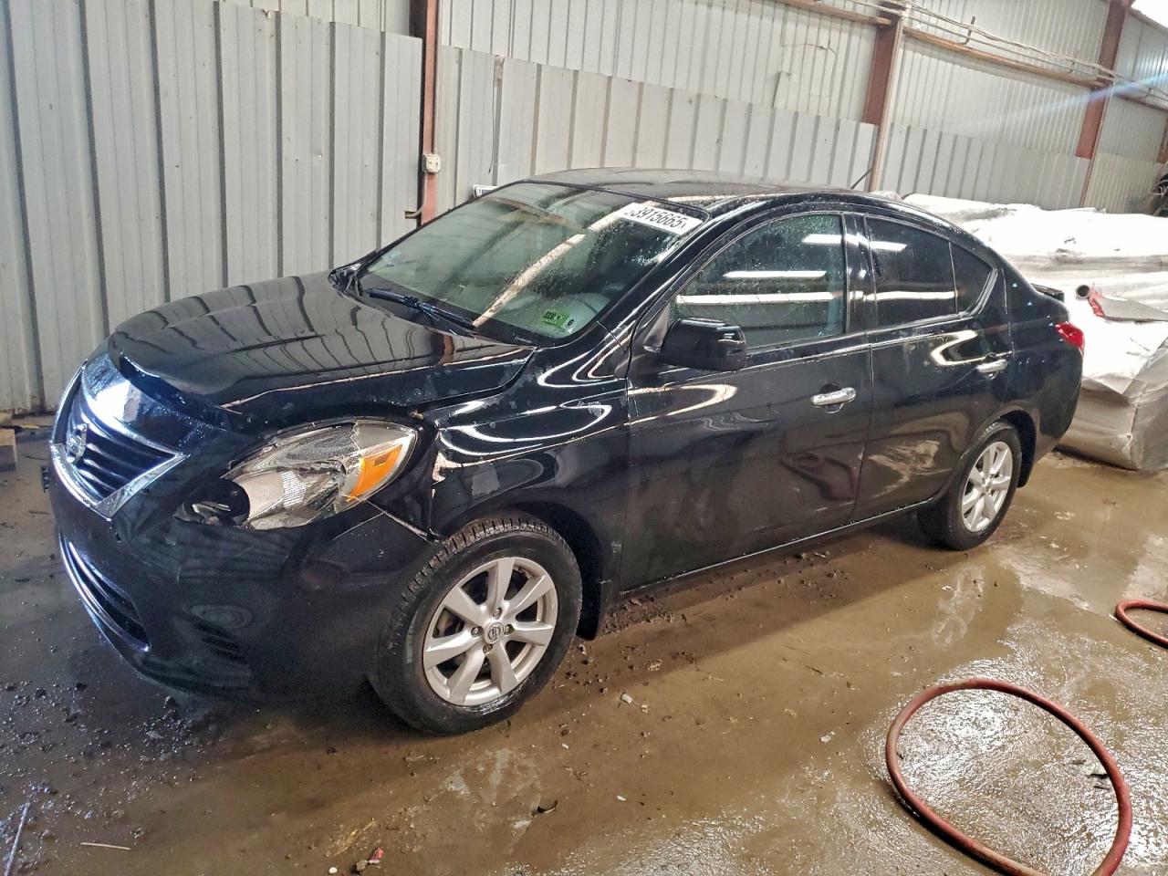NISSAN VERSA S