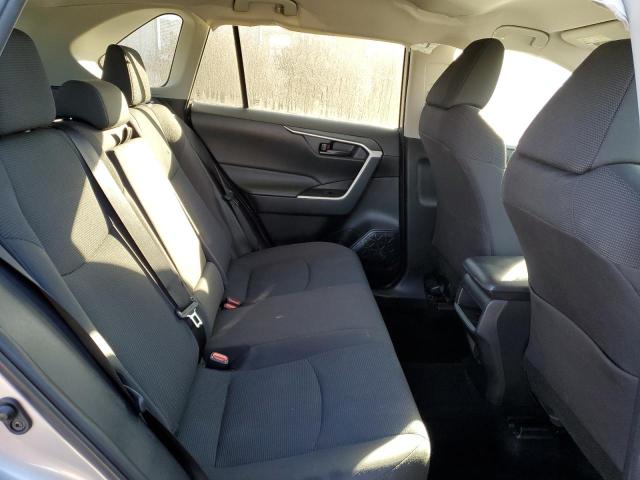 2020 TOYOTA RAV4 LE #3297951770