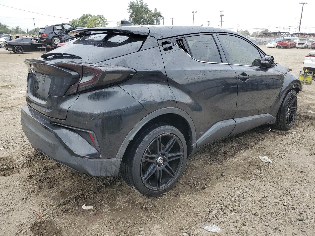 TOYOTA C-HR XLE