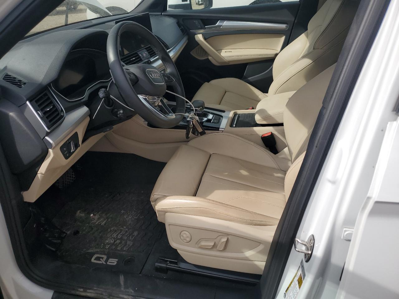 AUDI Q5 SPORTBACK PREMIUM PLUS