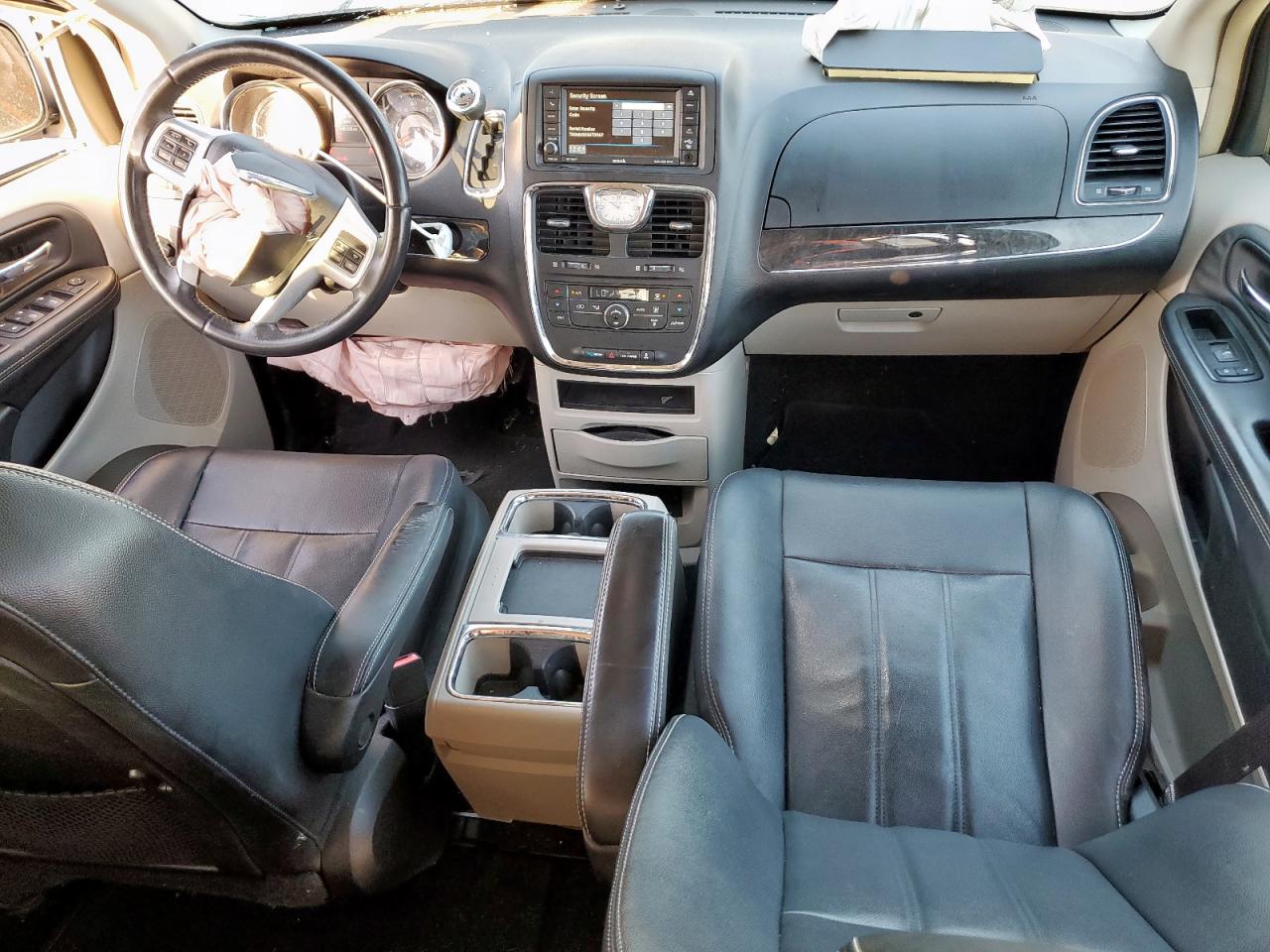 CHRYSLER TOWN & COUNTRY TOURING