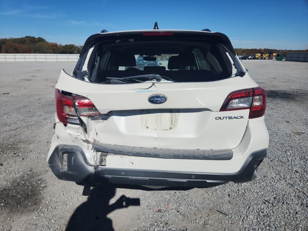 SUBARU OUTBACK TOURING