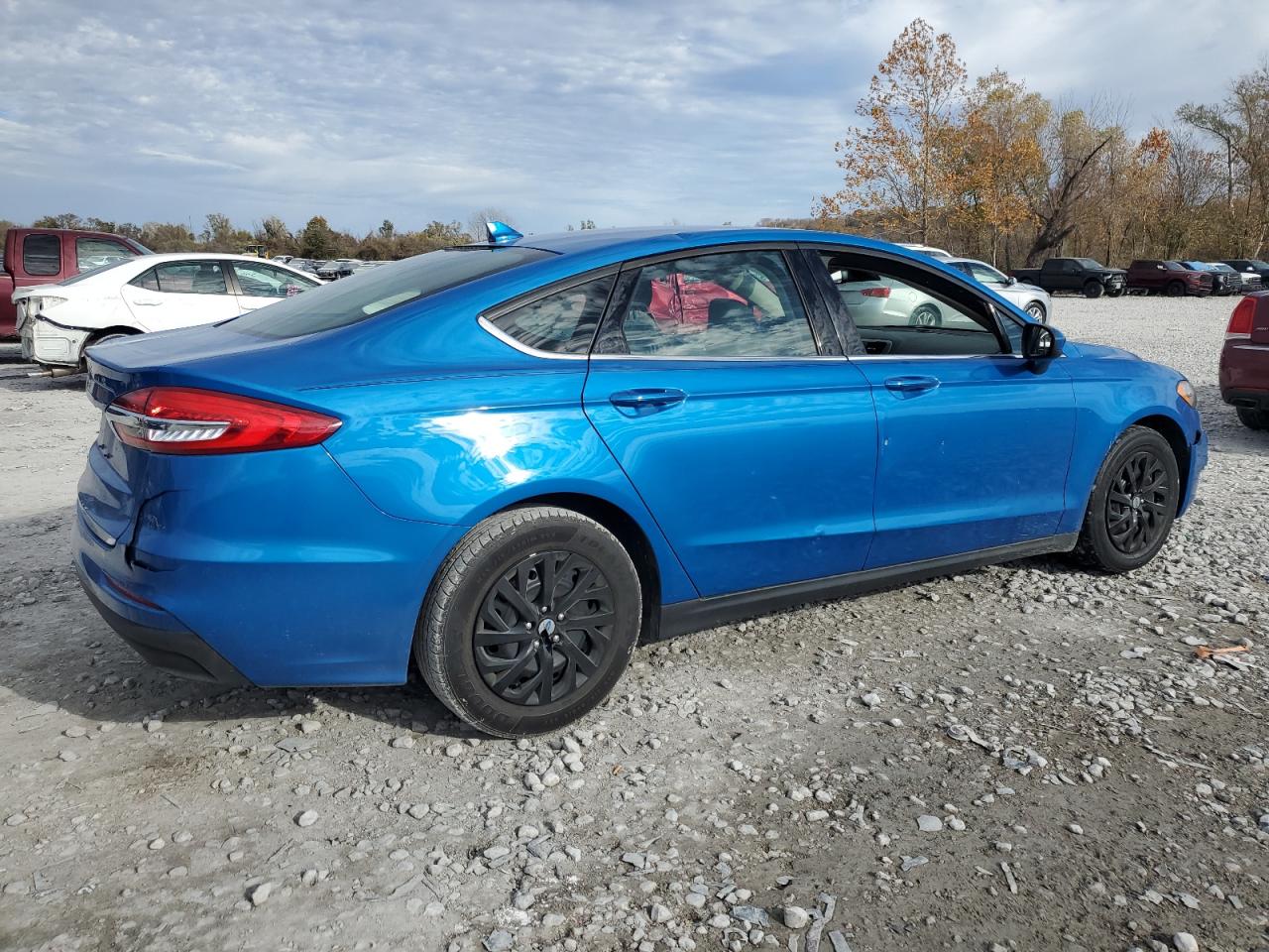 FORD FUSION S