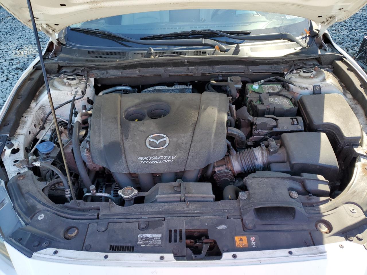 MAZDA 3 GRAND TOURING