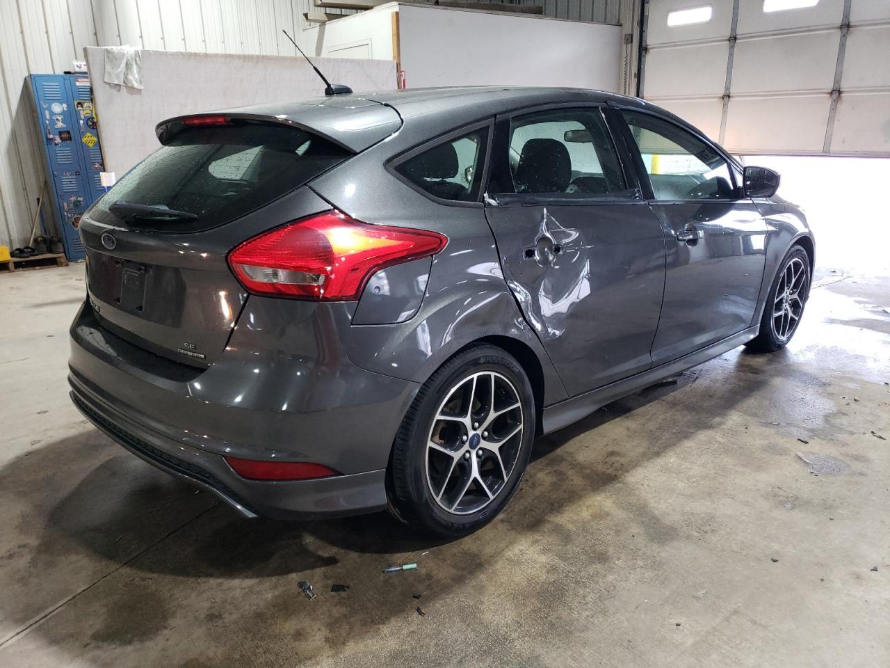 FORD FOCUS SE