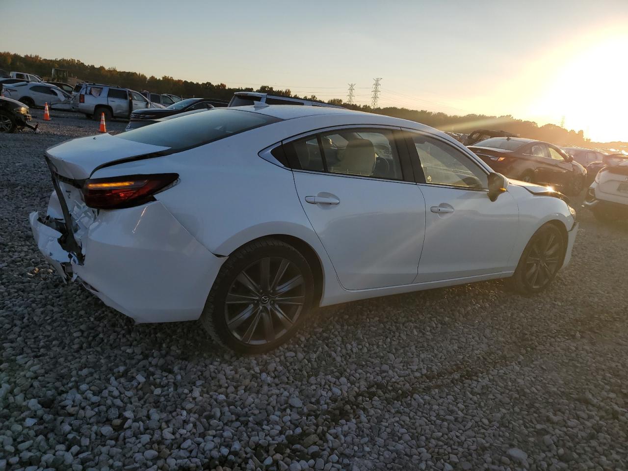 MAZDA 6 GRAND TOURING