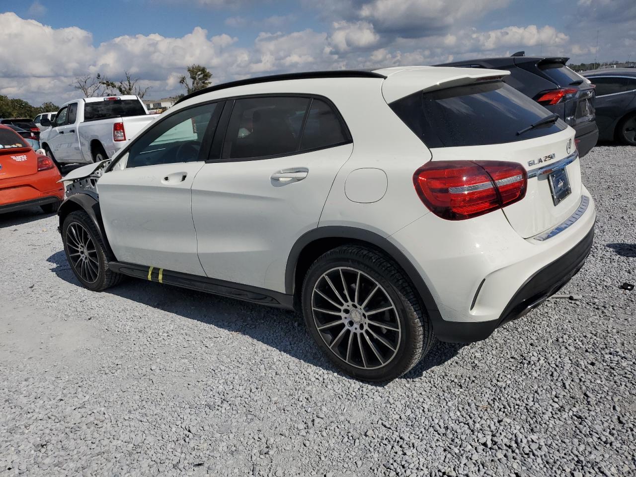 MERCEDES-BENZ GLA-CLASS 250