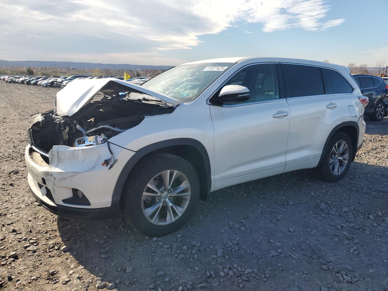 TOYOTA HIGHLANDER LE